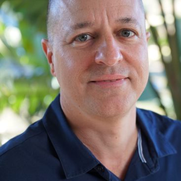 dr david naude