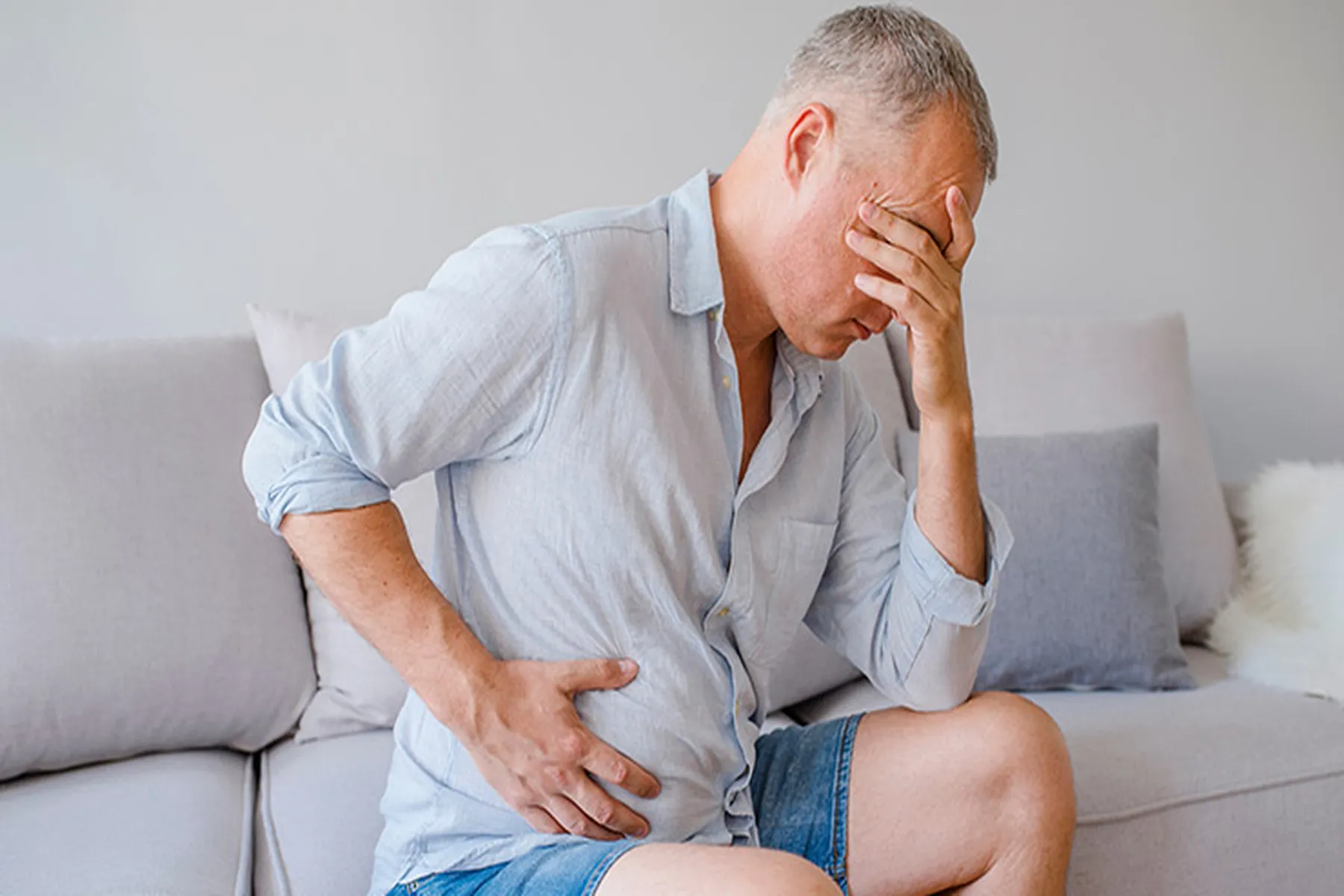 abdominal-pain-and-back-ache